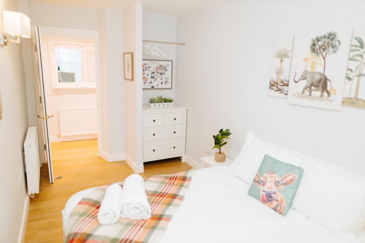 Luxury Modern 3 Bedroom Apartment In City Centre EDI Exteriér fotografie