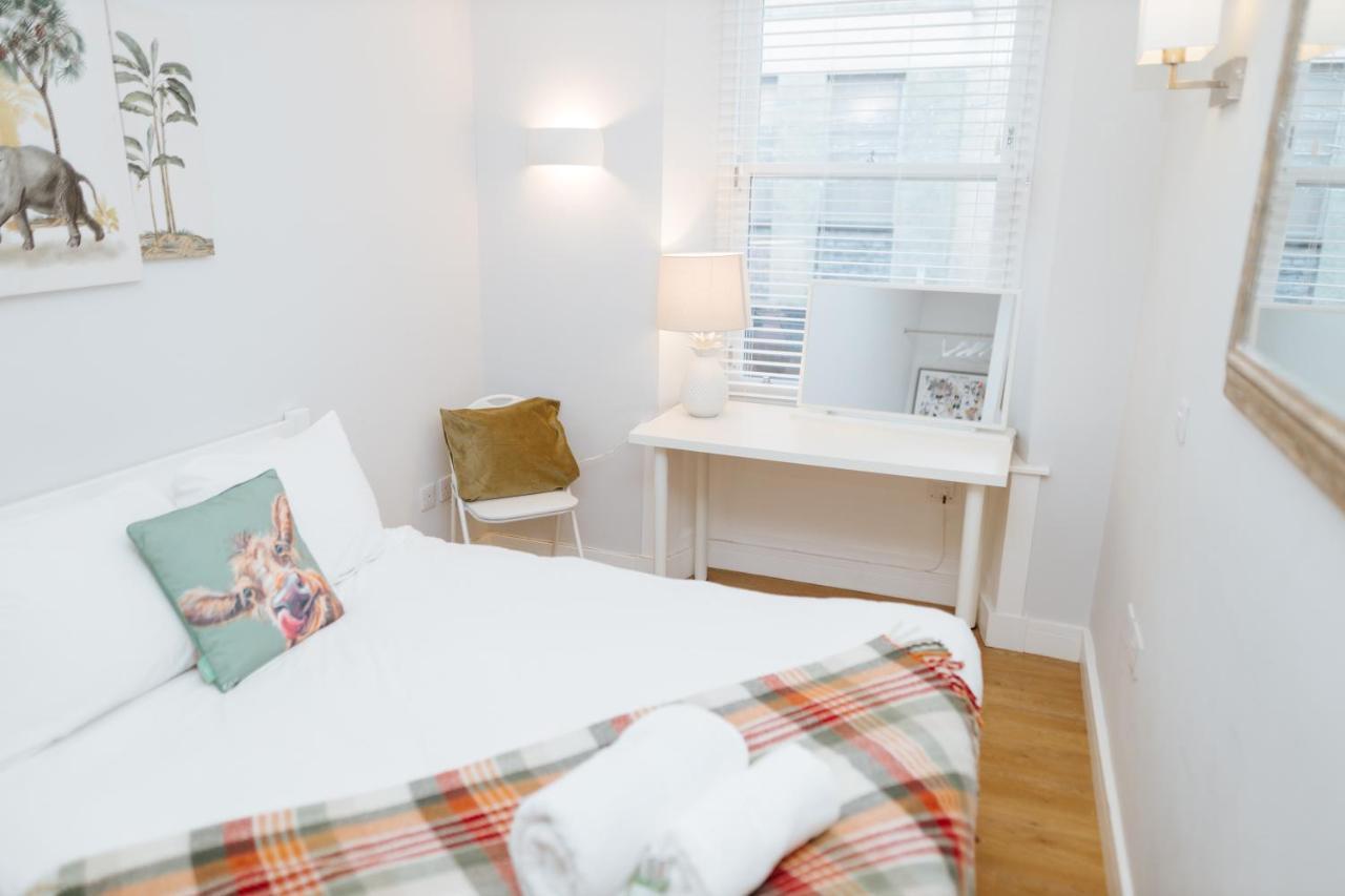 Luxury Modern 3 Bedroom Apartment In City Centre EDI Exteriér fotografie