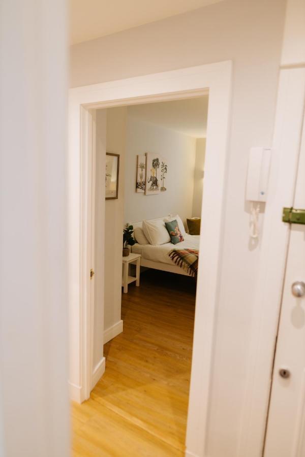 Luxury Modern 3 Bedroom Apartment In City Centre EDI Exteriér fotografie